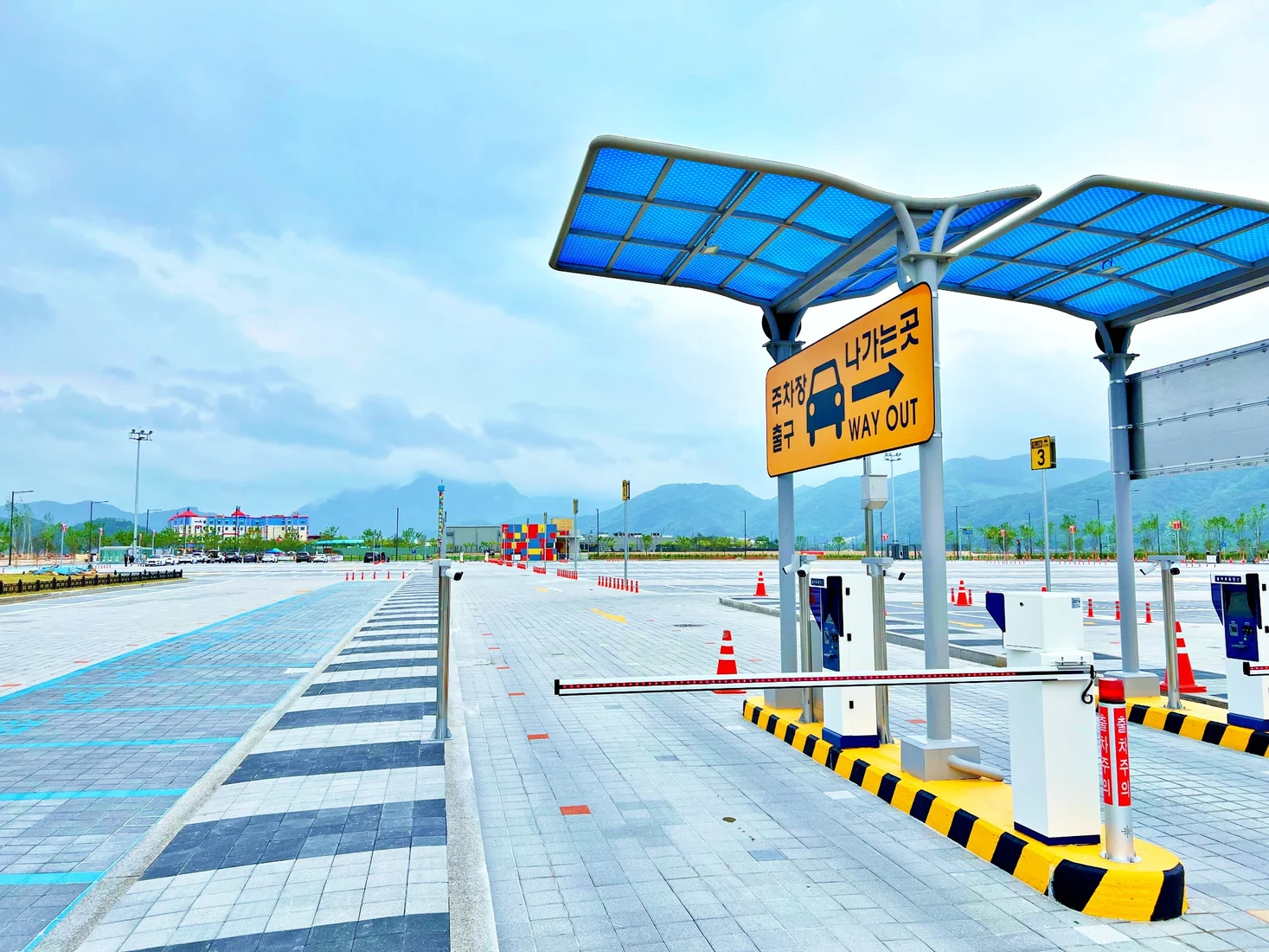 Korean residential and commercial parking deployment